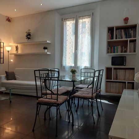 בולוניה Luxury Station Apartment מראה חיצוני תמונה