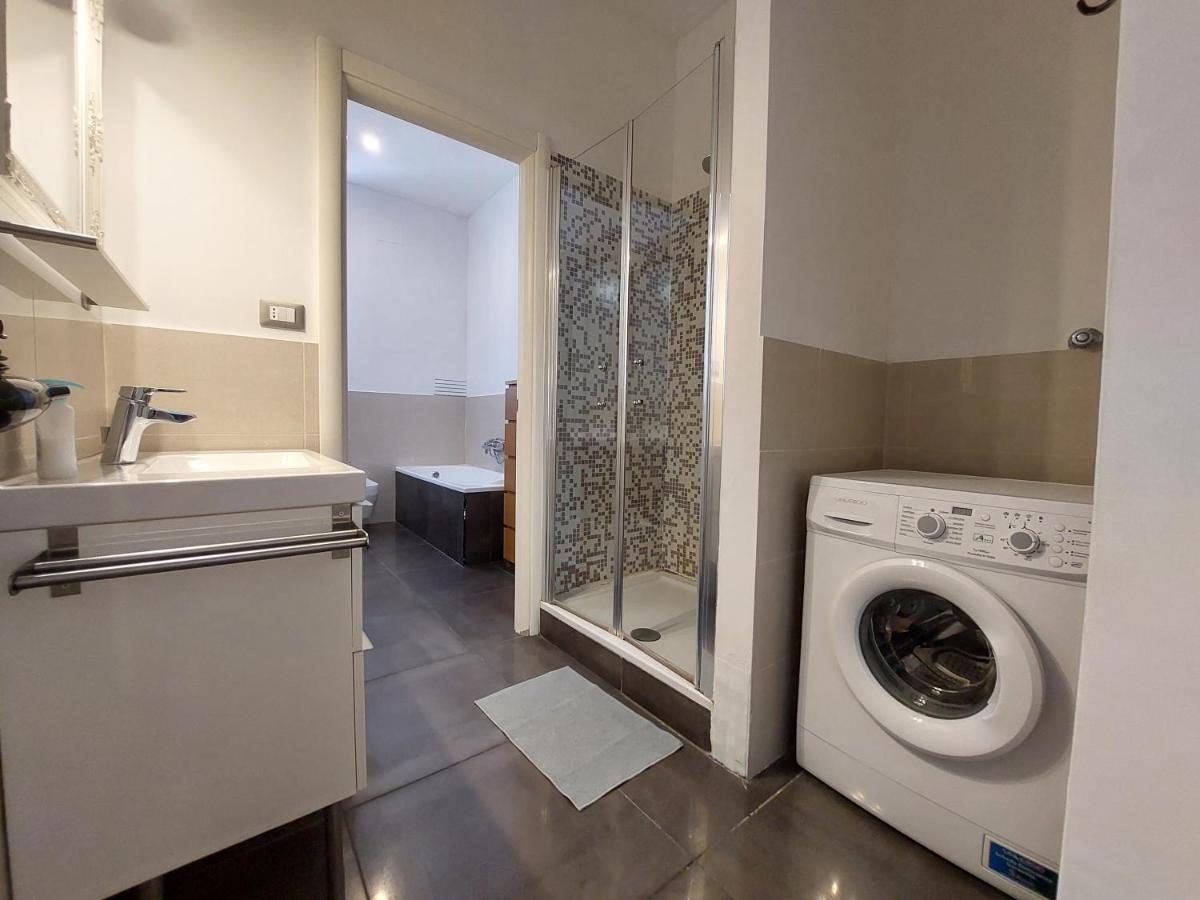 בולוניה Luxury Station Apartment מראה חיצוני תמונה
