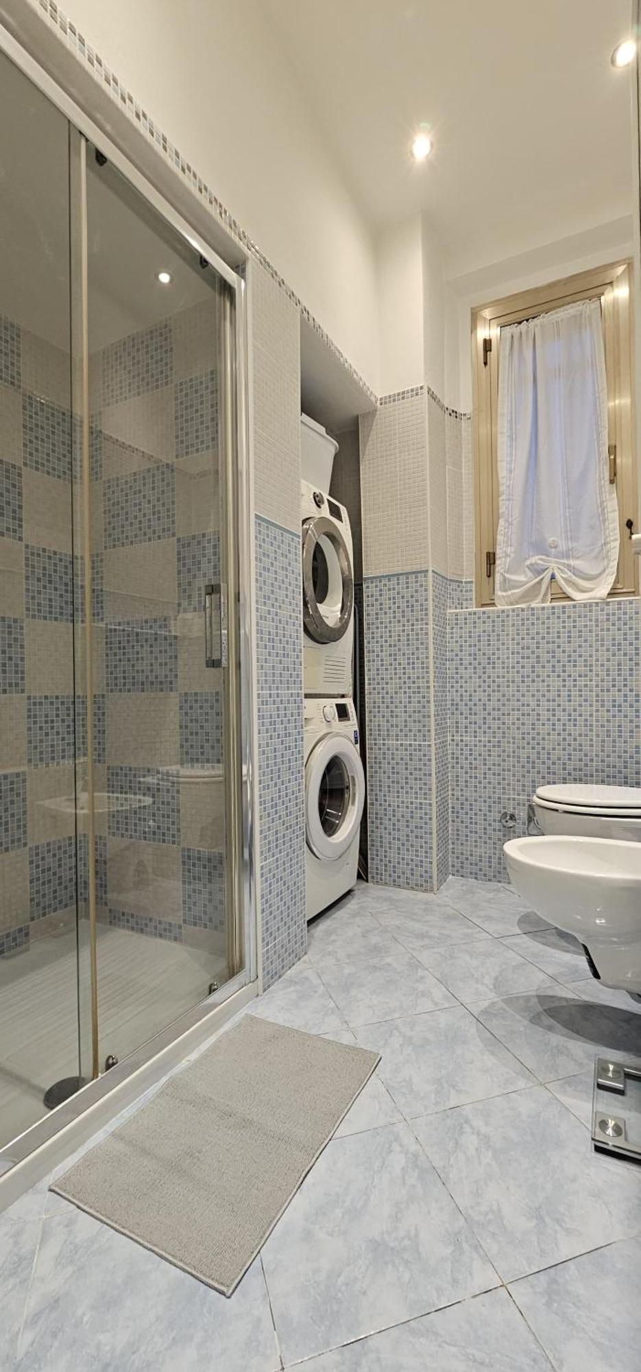 בולוניה Luxury Station Apartment מראה חיצוני תמונה