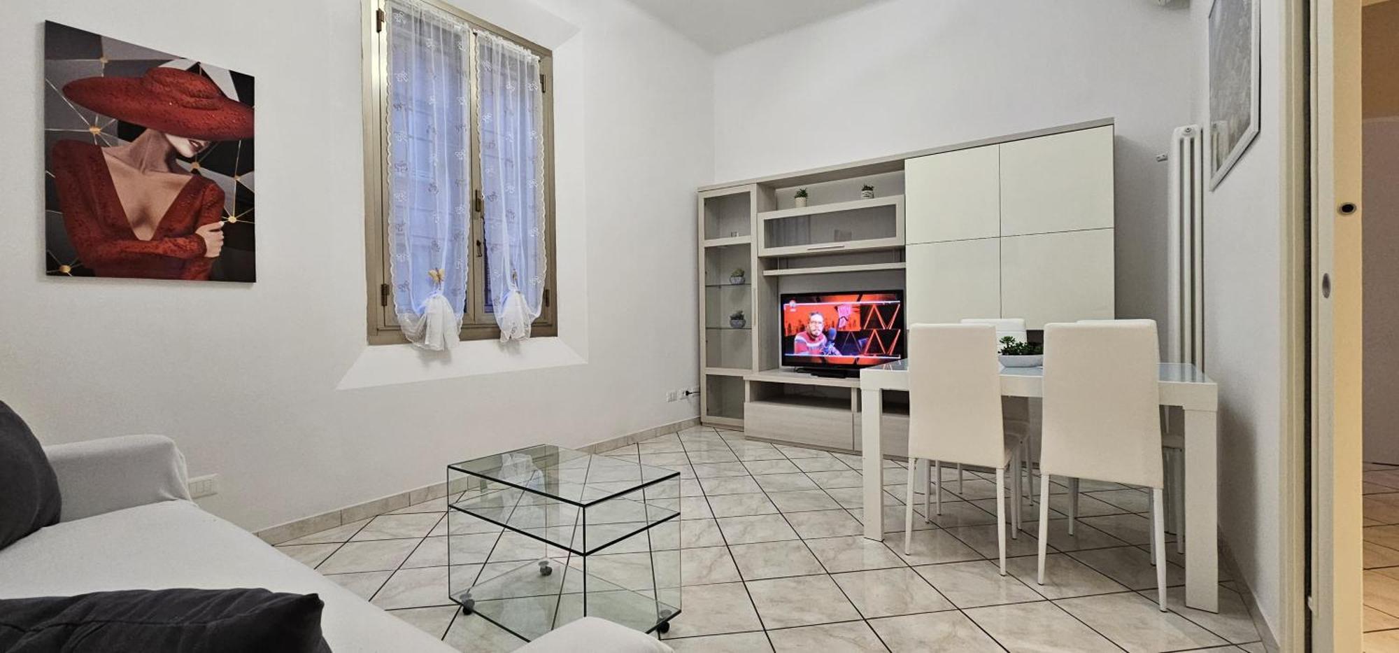 בולוניה Luxury Station Apartment מראה חיצוני תמונה